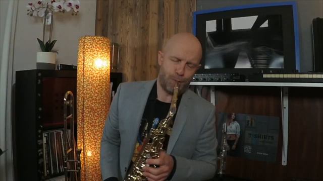 Robin Thicke - Blurred Lines - Saxophone Version смотреть онлайн