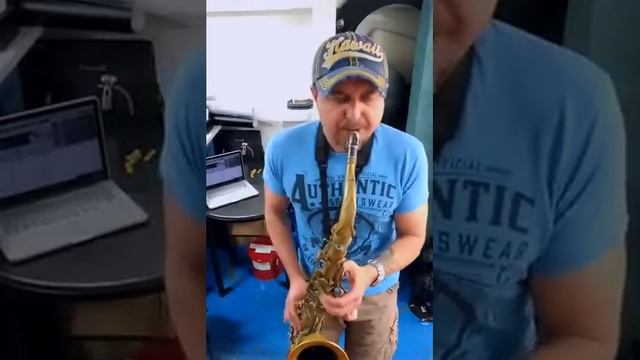 "CHEROKEE" aka "INDIAN LOVE SONG" (Ray Noble) using be bop scale, melodic minor and triads pairs. смотреть онлайн