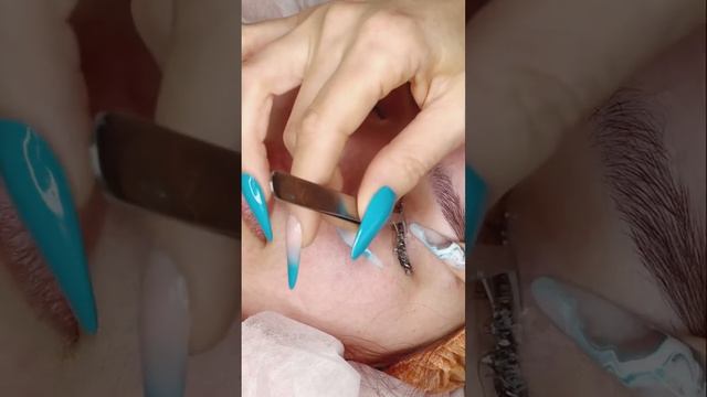 Как снять ресницы. Снятие ресниц смотреть онлайн