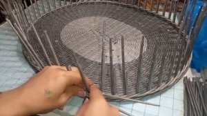 МК? Лежанка из газетных трубочек.