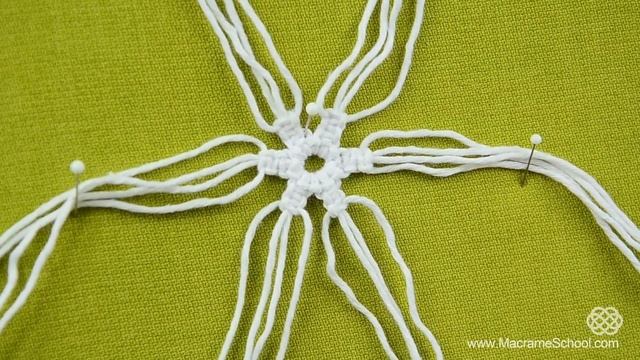 Macrame Snowflake with Beads - Easy Tutorial смотреть онлайн