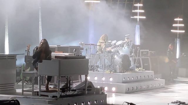Greta Van Fleet - Daniel Wagner drum solo (Peoria, IL, 07.25.22) смотреть онлайн
