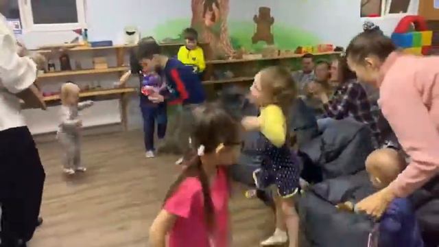Концерт Балалайка-символ русской культуры в детском центре в Сочи.Адлер.пляски.2022 г. смотреть онлайн