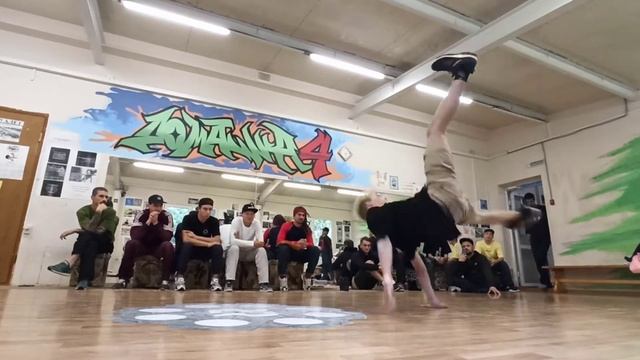 Pauk vs Petayra смотреть онлайн