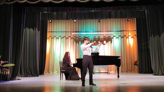 Отчетный концерт струнного отделения Царскосельской гимназии искусств им Ахматовой. 23 марта 2023. смотреть онлайн