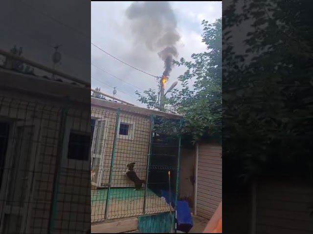 Где-то в Екатеринбурге плачет опора освещения смотреть онлайн