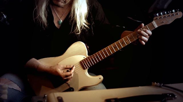 The Versatile Tone Machine: Fender Bassman Blankenship Mod смотреть онлайн