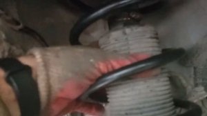 замена пружины передней стойки без стяжек и приспособлений , за 10 минут !