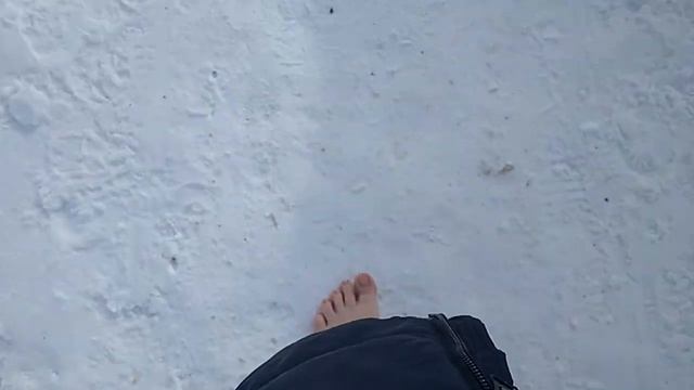Босиком по снегу, день 29!? смотреть онлайн