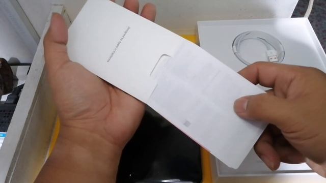Unboxing Apple IPAD 6th Generation смотреть онлайн