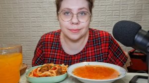 Мукбанг Суп томатный и Лапша Вок/Умер Ален Делон/Бриджит Бардо не любила сына