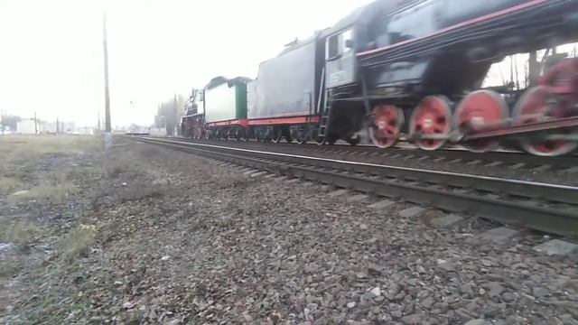 Паровозы СУ-250-74 и Л-5289 с ретро поездом "Удивительная шкатулка города Пушкин" смотреть онлайн