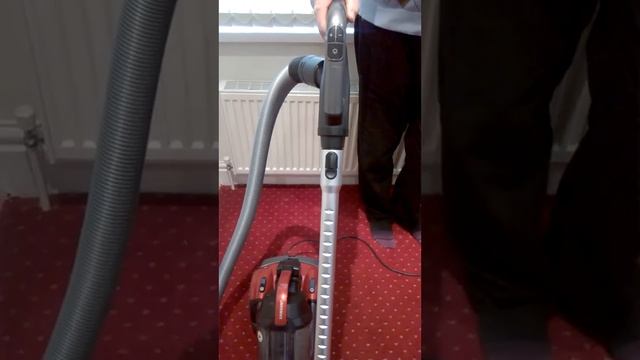 Samsung Cyclone Vacuum смотреть онлайн
