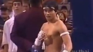 Показательное выступление Тайский бокс!Мастер Тонни Йа!