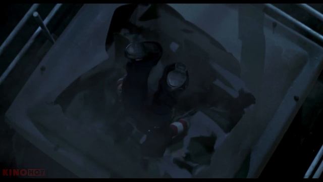 001. 5 парней и 1 девушка без одежды, очутились в запертой комнате, для ВСЯКИХ испытаний).mp4