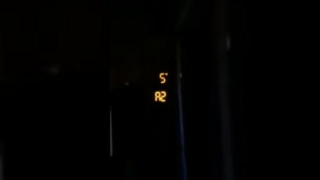 Что значит красный мигающий треугольник и код А2 в холодильнике Whirlpool? смотреть онлайн