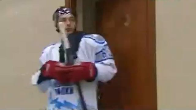 Сюжет про любительский хоккей в Москве. ХК Ледяные Волки 'Россия24' смотреть онлайн