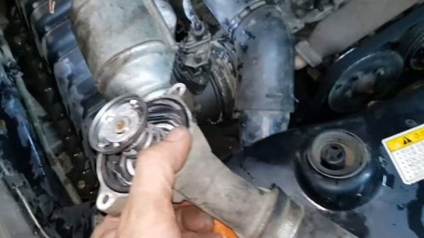 Рекстон 2.7 дизель замена термостата