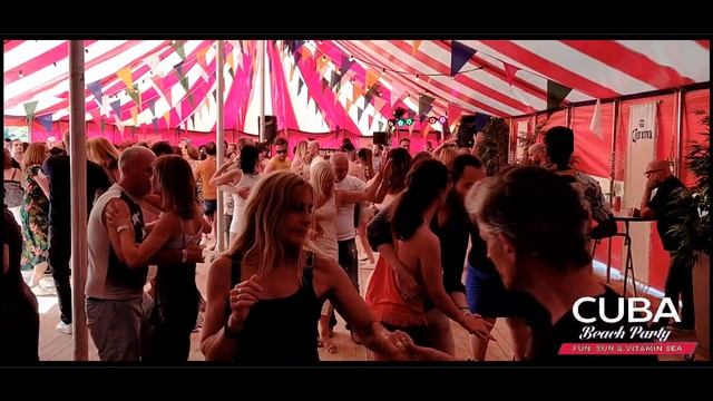 Bachata Dancing Open Air Cuba Beach Summer Party Salsa Brisa Bailando Bachata смотреть онлайн