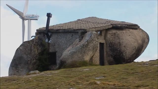 Casa do Penedo - The House of Stone - Portugal - Fafe смотреть онлайн