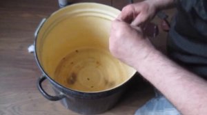 Устранение дырки на эмалированной кастрюле.