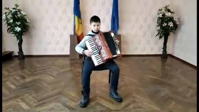 VICTOR FEDORUTĂ - VALS FRANCEZ ( DE ZIUA TA FEMEIE ) смотреть онлайн