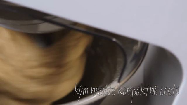 Kenwood Chef XL Sense / Recept / Škoricové slimáky смотреть онлайн