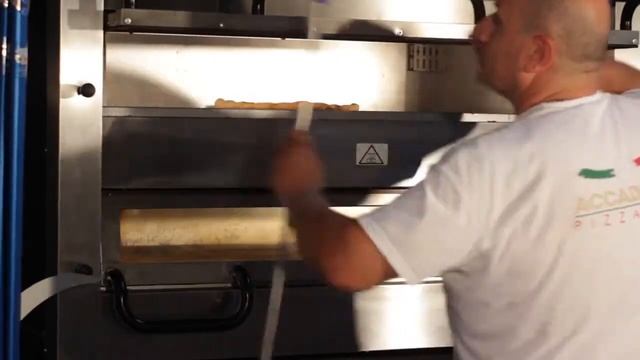 Поворотная лопата для пиццы, 150 см GiMetal смотреть онлайн