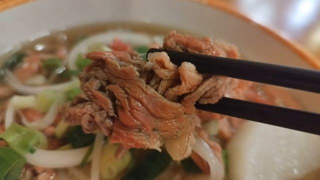 新巴黎越南餐廳。銅鑼灣???New Paris。Causeway Bay смотреть онлайн