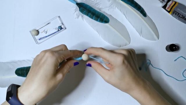 ЛОВЕЦ СНОВ: изготовление подвесов и крепление перьев. Часть 5 смотреть онлайн