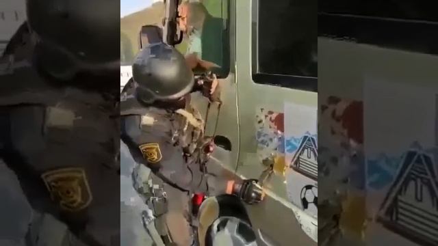 Урок от Азербайджанского полицейского смотреть онлайн