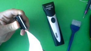 Как почистить и смазать машинку для стрижки Moser ChromStyle Pro | How to lubricate a hair clipper