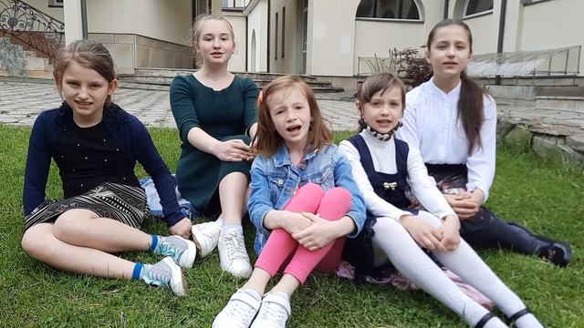 Дит.вок.ансамбль духовної пісні "Небесні крила" - сл.і муз. Невідомого автора "У руці Господній" смотреть онлайн