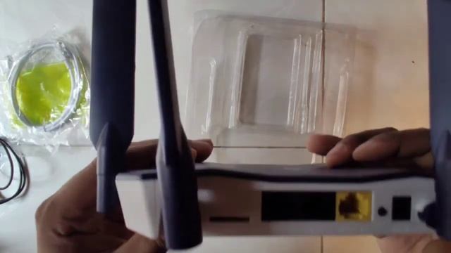 R8 4G LTE CPE WiFi Router From AliExpress смотреть онлайн