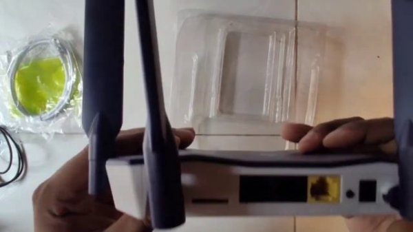 R8 4G LTE CPE WiFi Router From AliExpress