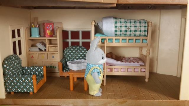 Сильваниан Фэмилис мультфильм из игрушек (7-я серия "Прятки") смотреть онлайн