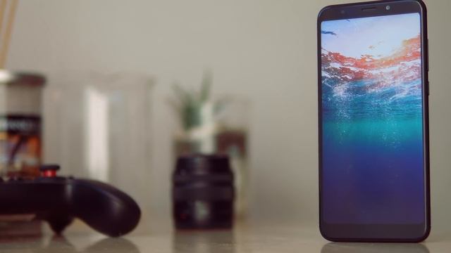 Обзор Redmi 5 Plus и сравнение с Redmi 5 [4k] смотреть онлайн
