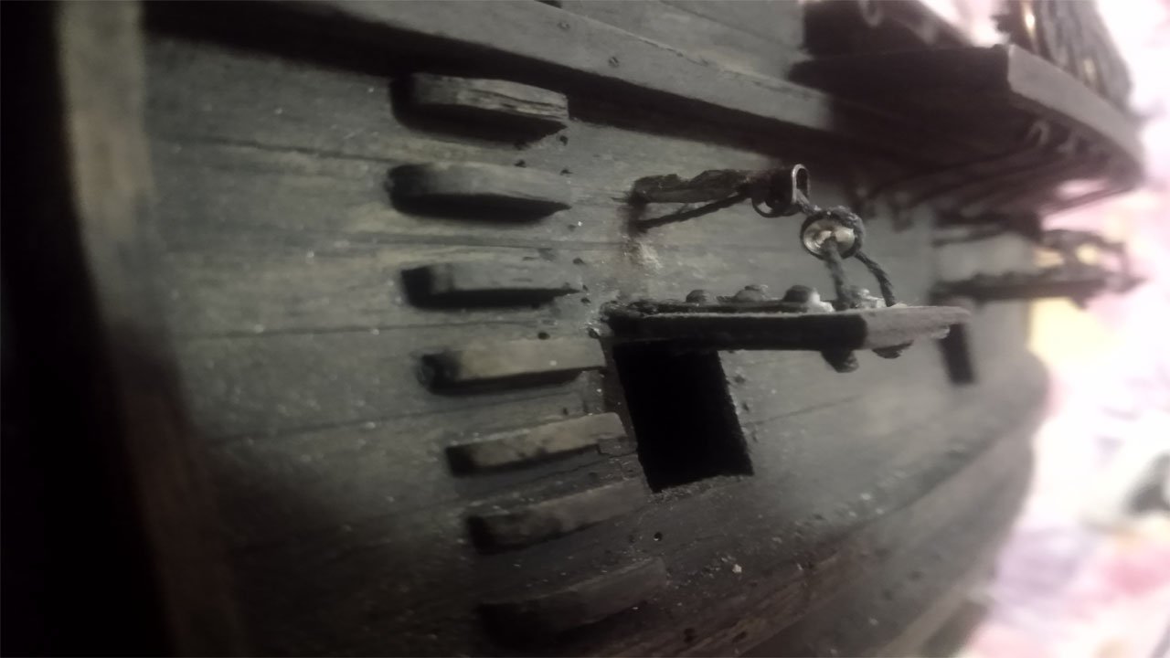 № 89 Сборка модели корабля черная жемчужина. Установка кран балки и канатов для пушечного порта. смотреть онлайн