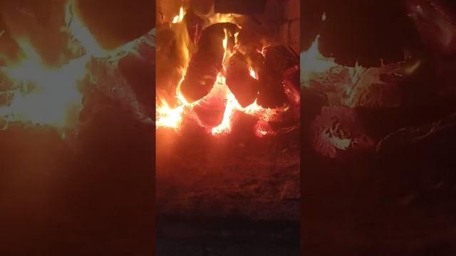 Люблю смотреть как горит огонь в печи. смотреть онлайн