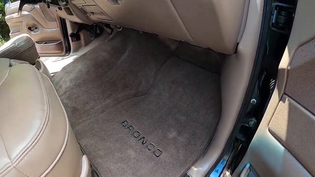 1995 Bronco Eddie Bauer смотреть онлайн