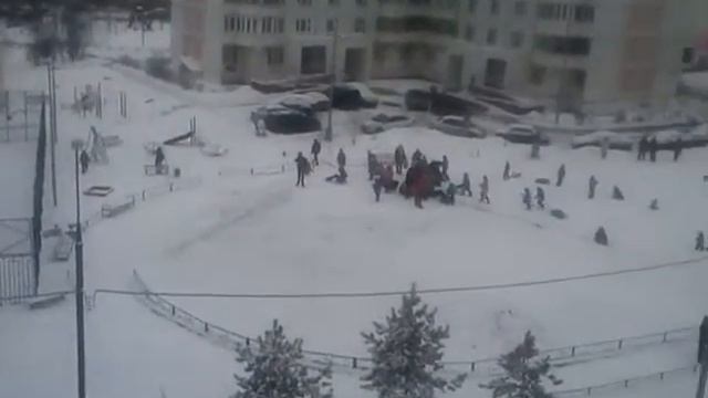 Водители не поделили дорогу! смотреть онлайн