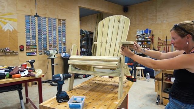DIY Folding Adirondack Chair! смотреть онлайн
