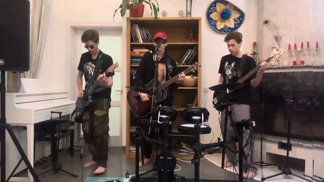 Три брата-акробата исполняют кавер Ленинград Терминатор! #ленинград#шнур#cover #music#pank#rock#son смотреть онлайн