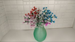 Цветы из бисера. 2 ч. Цветная ГИПСОФИЛА из бисера. Мастер класс. Простой способ для начинающих..mp4