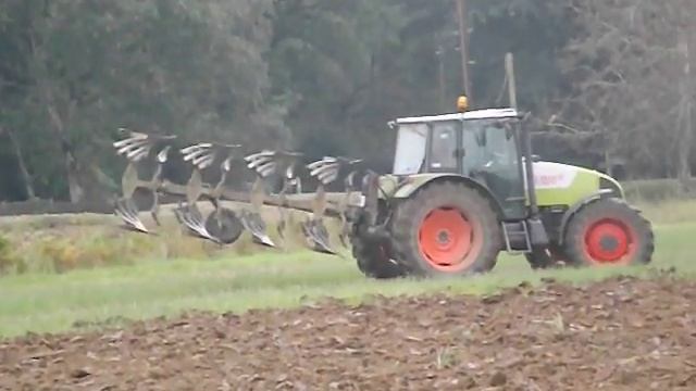 Ploughing for Wheat| With Claas Celtis смотреть онлайн