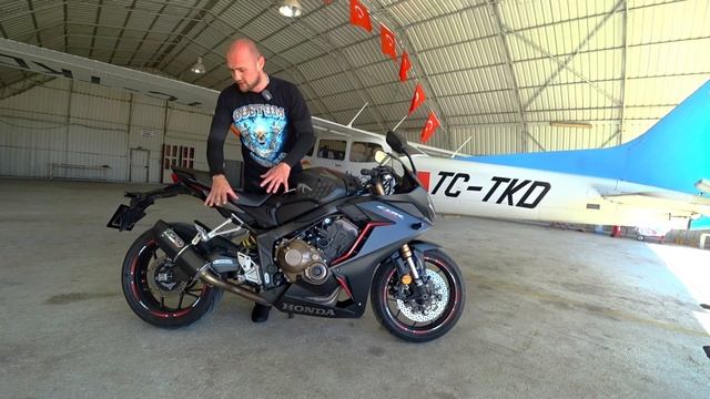Обзор на Honda CBR650R смотреть онлайн