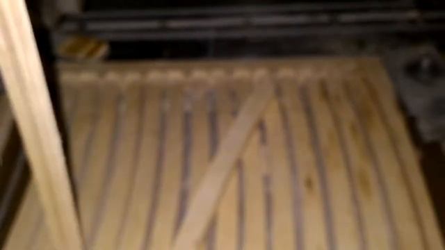 Младенец требует кроватку из подвала!! смотреть онлайн