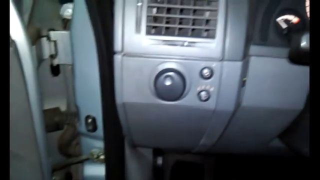 Chevrolet Meriva - substituição do Interruptor do Farol смотреть онлайн