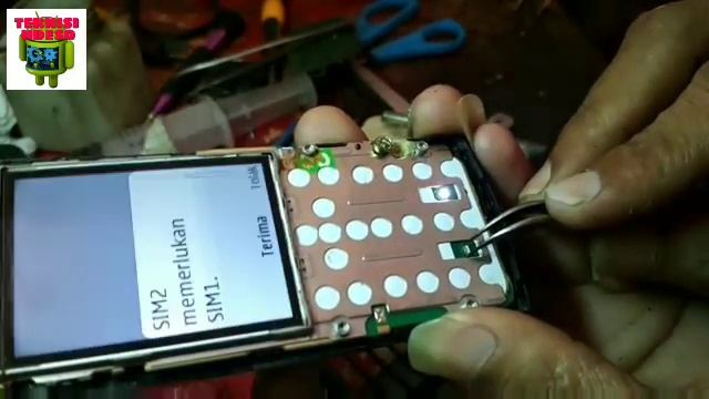 Nokia X2 02 mati lampu смотреть онлайн