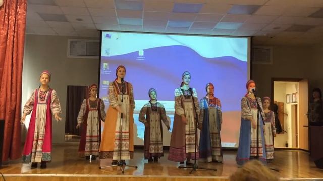 Семейный ансамбль народной песни "Раздолье" - Ты куда голубь ходил (07.10.17) смотреть онлайн